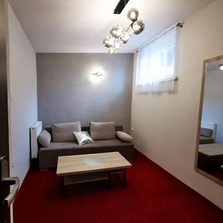 Pod Borem 4* Кемпно