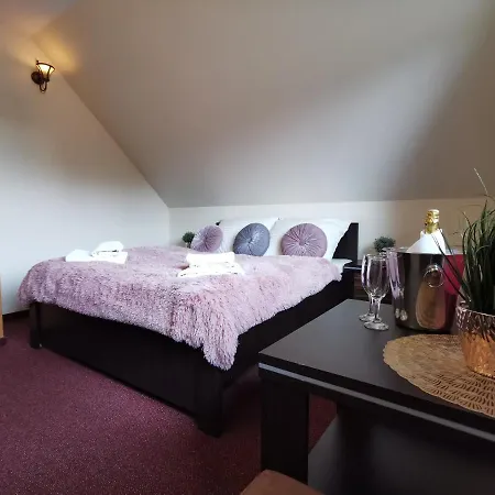 Pod Borem 4*