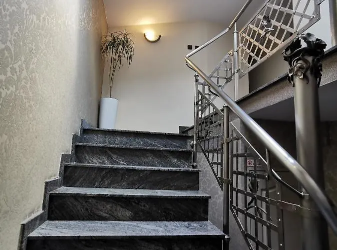 Alojamento de Acomodação e Pequeno-almoço Pod Borem Kepno