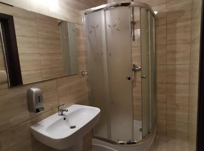 住宿加早餐酒店 Pod Borem 4*